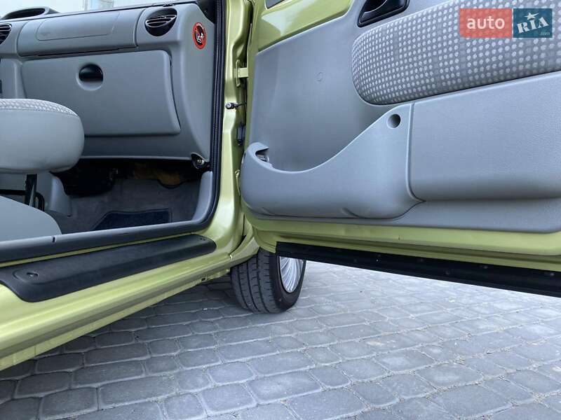 Минивэн Renault Kangoo 2005 в Ивано-Франковске