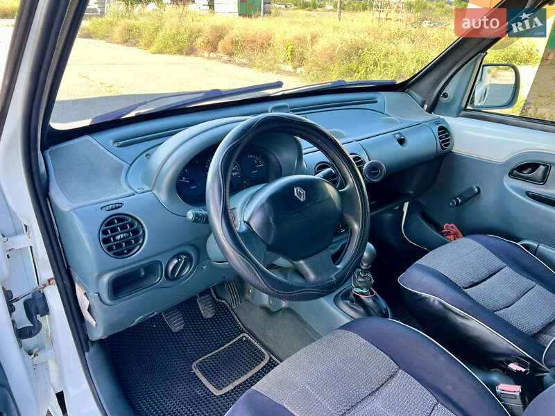 Минивэн Renault Kangoo 2000 в Горишних Плавнях
