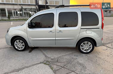 Минивэн Renault Kangoo 2013 в 