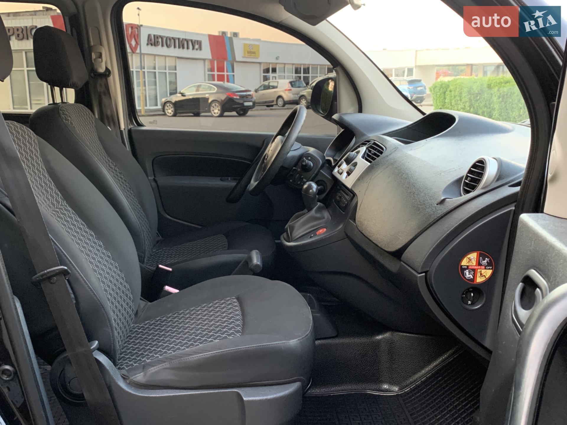 2012 Renault Kangoo - мініатюра 29