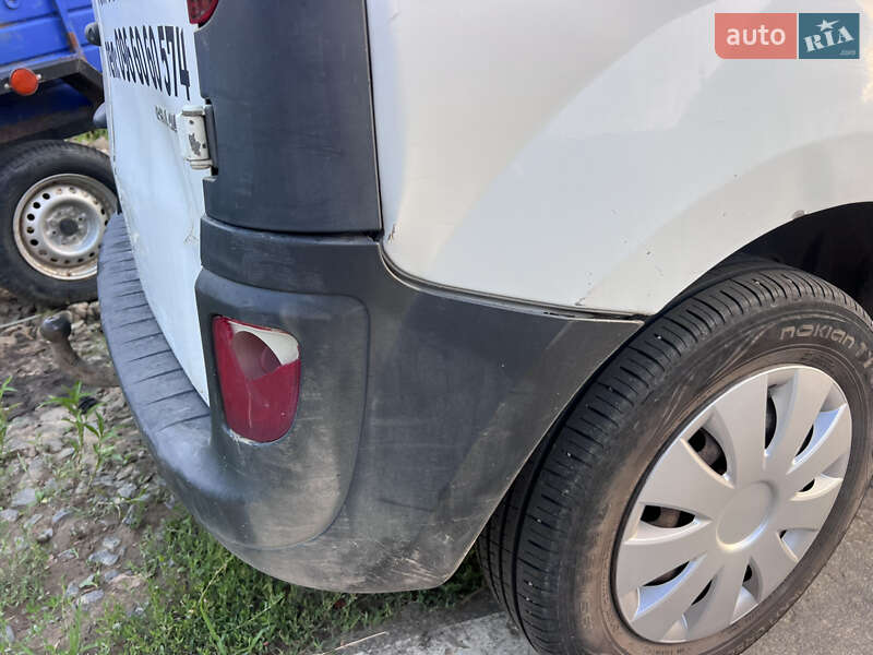 Грузовой фургон Renault Kangoo 2010 в Ужгороде