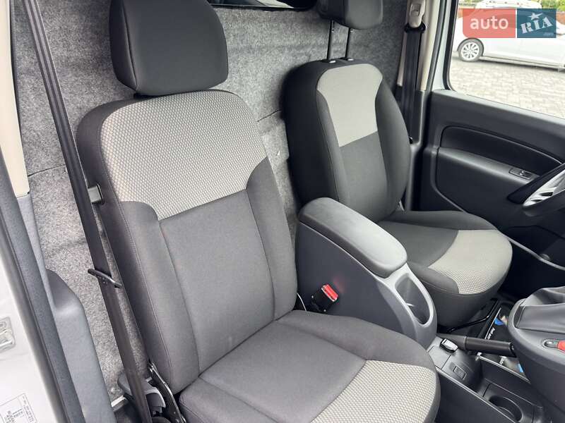 Грузовой фургон Renault Kangoo 2022 в Ровно