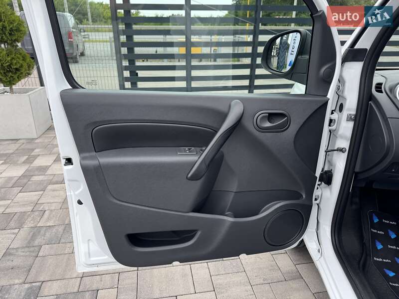 Грузовой фургон Renault Kangoo 2022 в Ровно
