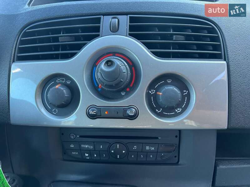 Минивэн Renault Kangoo 2011 в Луцке