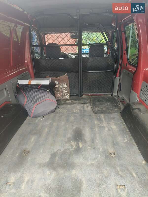 Грузовой фургон Renault Kangoo 2007 в Львове