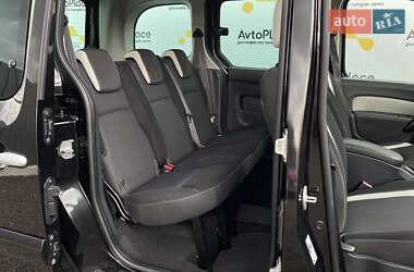 Минивэн Renault Kangoo 2013 в 
