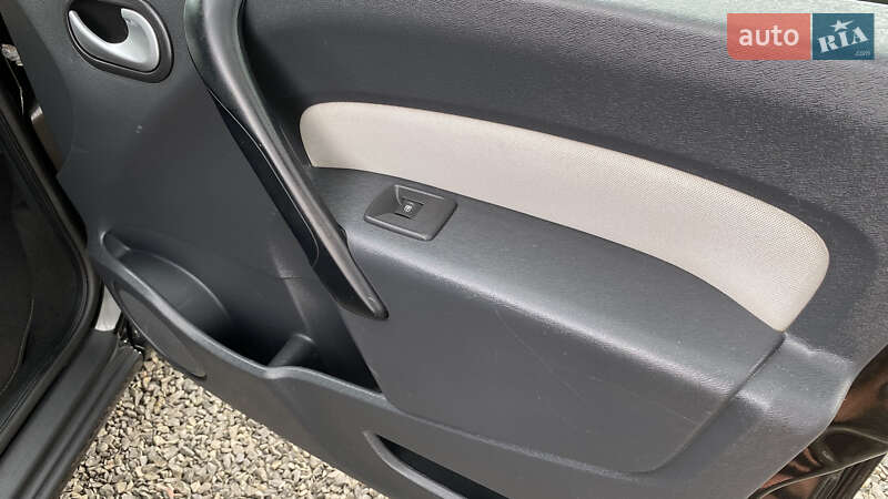 Минивэн Renault Kangoo 2013 в Луцке