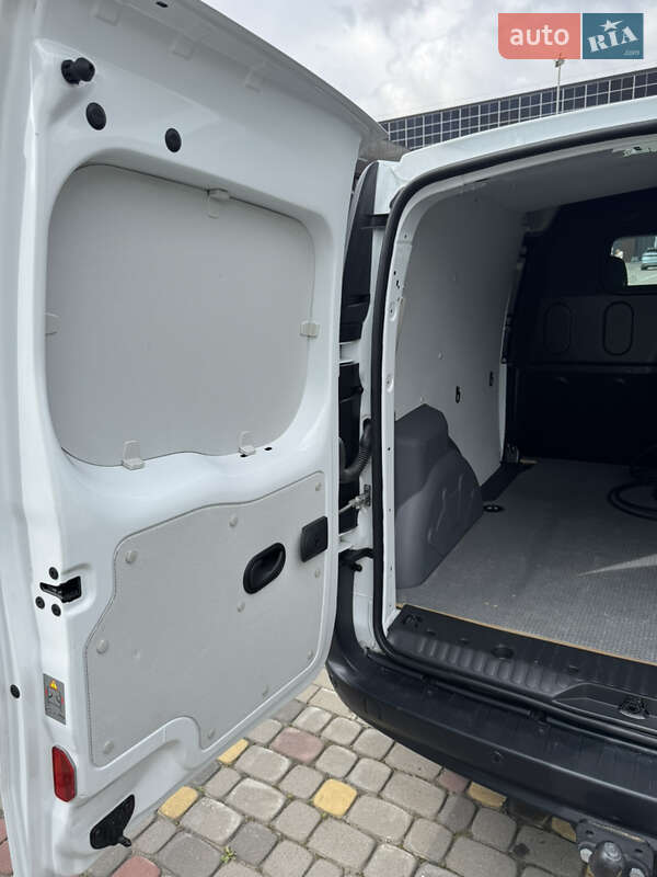 Грузовой фургон Renault Kangoo 2019 в Луцке