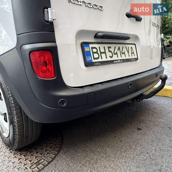 Грузовой фургон Renault Kangoo 2015 в Одессе