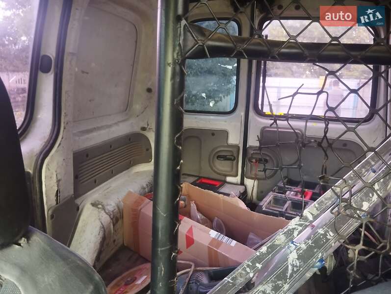 Грузовой фургон Renault Kangoo 2002 в Пирятине