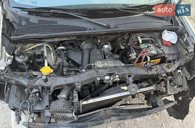 Минивэн Renault Kangoo 2011 в 