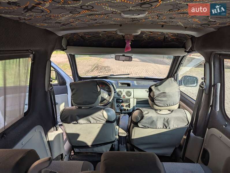 Минивэн Renault Kangoo 2005 в Черновцах