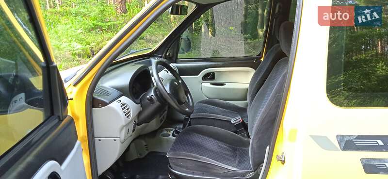 Минивэн Renault Kangoo 2007 в Славуте