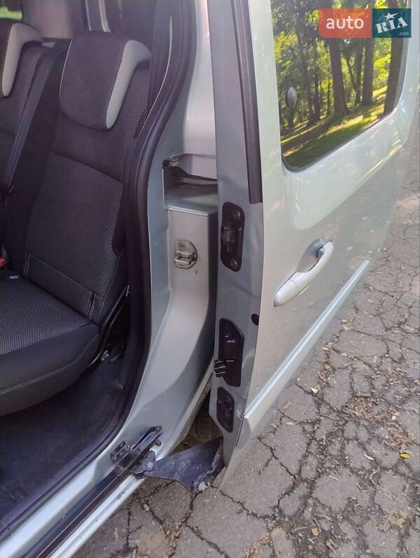 Минивэн Renault Kangoo 2011 в Чернигове
