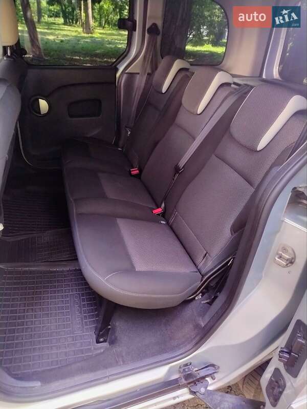 Минивэн Renault Kangoo 2011 в Чернигове