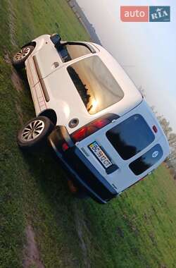 Минивэн Renault Kangoo 2002 в 