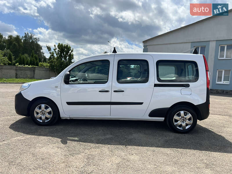 Минивэн Renault Kangoo 2015 в Луцке