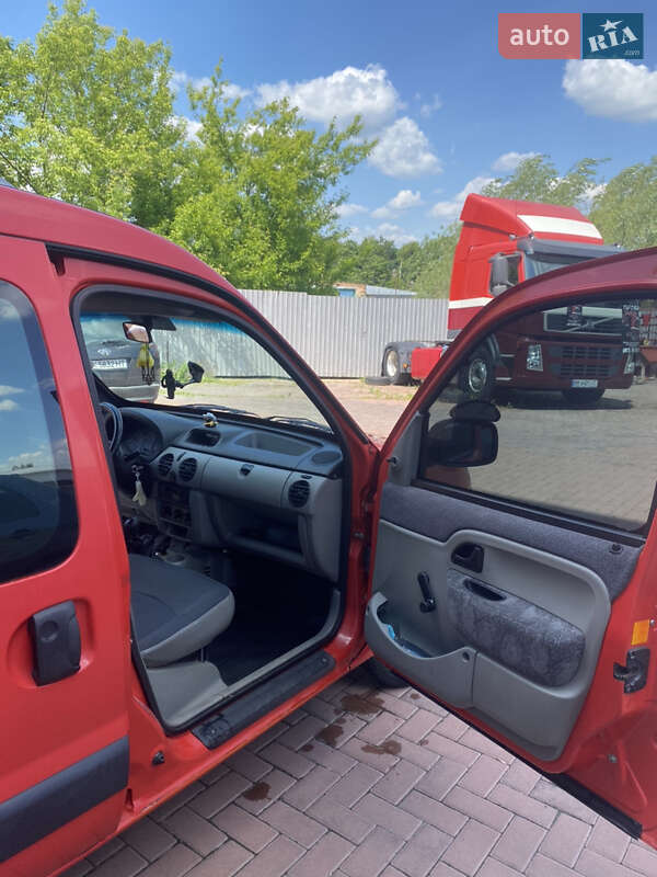Минивэн Renault Kangoo 2004 в Ровно