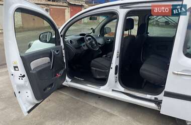 Минивэн Renault Kangoo 2015 в 