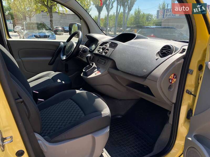Минивэн Renault Kangoo 2009 в Днепре