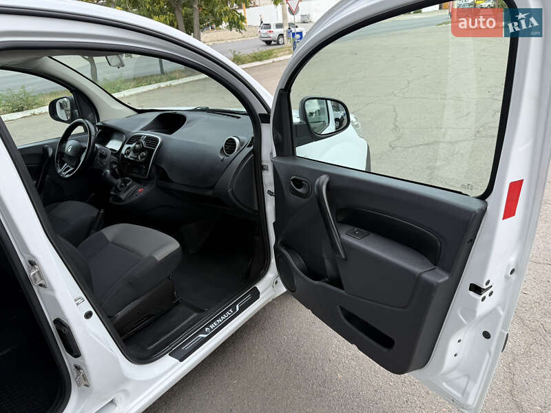 Минивэн Renault Kangoo 2018 в Днепре