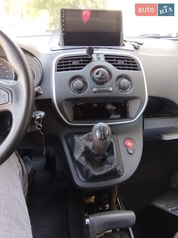 Минивэн Renault Kangoo 2015 в Новомосковске фото 10 Минивэн Renault Kangoo 2015 в Новомосковске