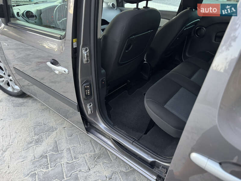 Минивэн Renault Kangoo 2016 в Ровно