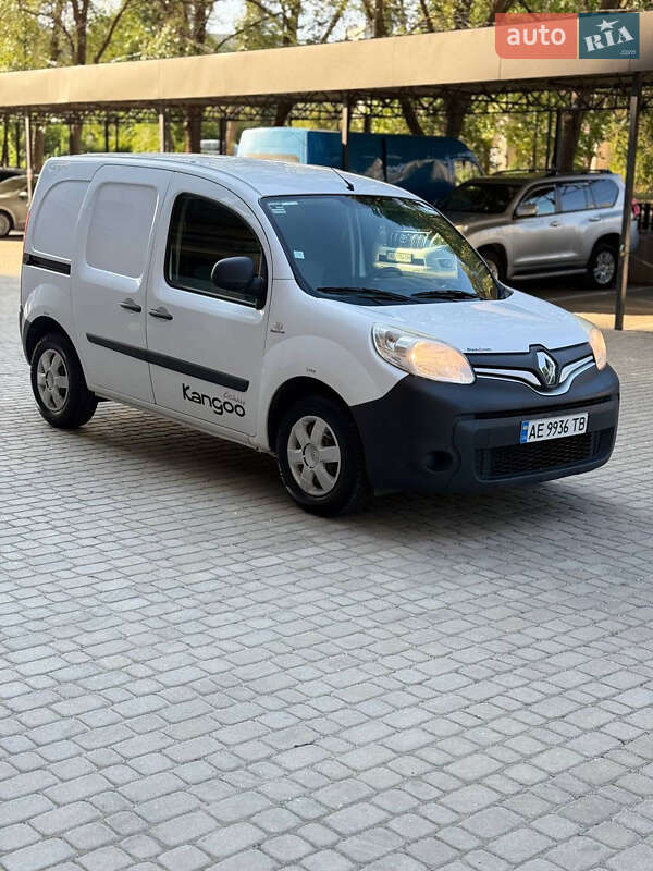 Грузопассажирский фургон Renault Kangoo 2017 в 