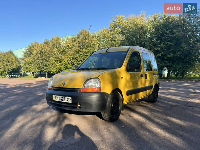 Минивэн Renault Kangoo 2003 в 