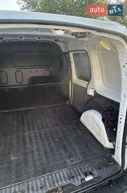Грузовой фургон Renault Kangoo 2019 в 