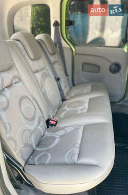 Минивэн Renault Kangoo 2009 в 