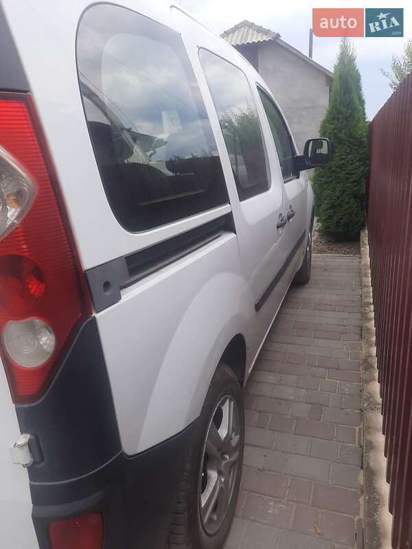Минивэн Renault Kangoo 2008 в Толстом фото 5 Минивэн Renault Kangoo 2008 в Толстом