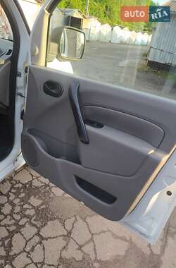 Грузопассажирский фургон Renault Kangoo 2010 в 