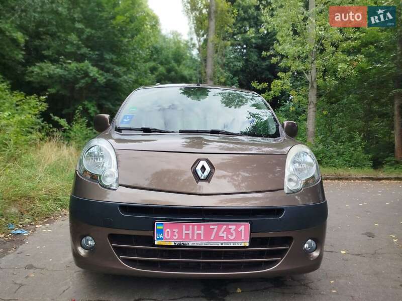 Минивэн Renault Kangoo 2011 в Ровно