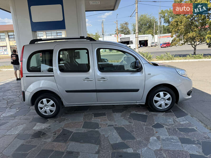 Минивэн Renault Kangoo 2014 в Днепре