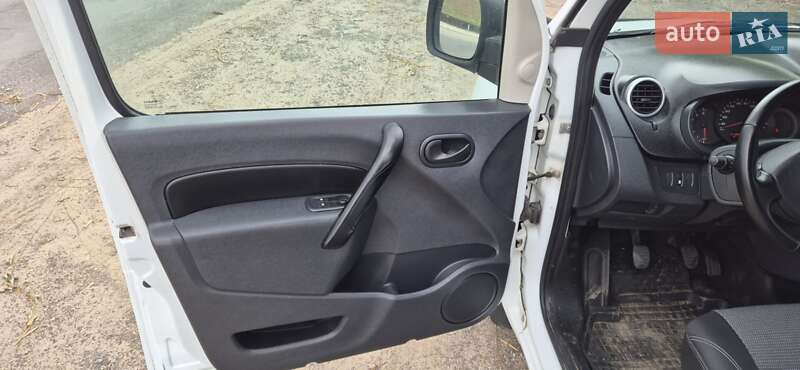 Мінівен Renault Kangoo 2011 в Саврані фото 15 Мінівен Renault Kangoo 2011 в Саврані