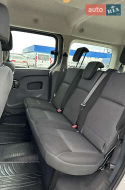 Минивэн Renault Kangoo 2015 в 
