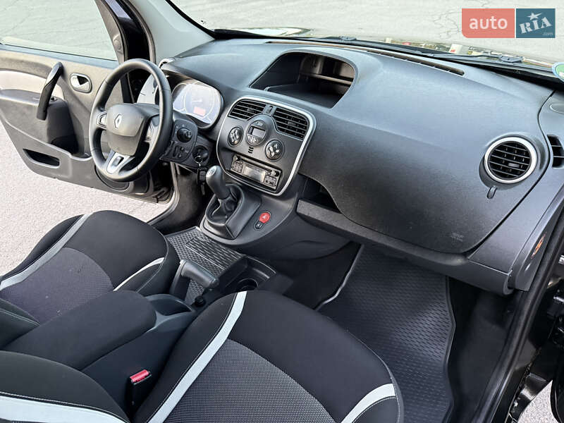 Минивэн Renault Kangoo 2016 в Днепре