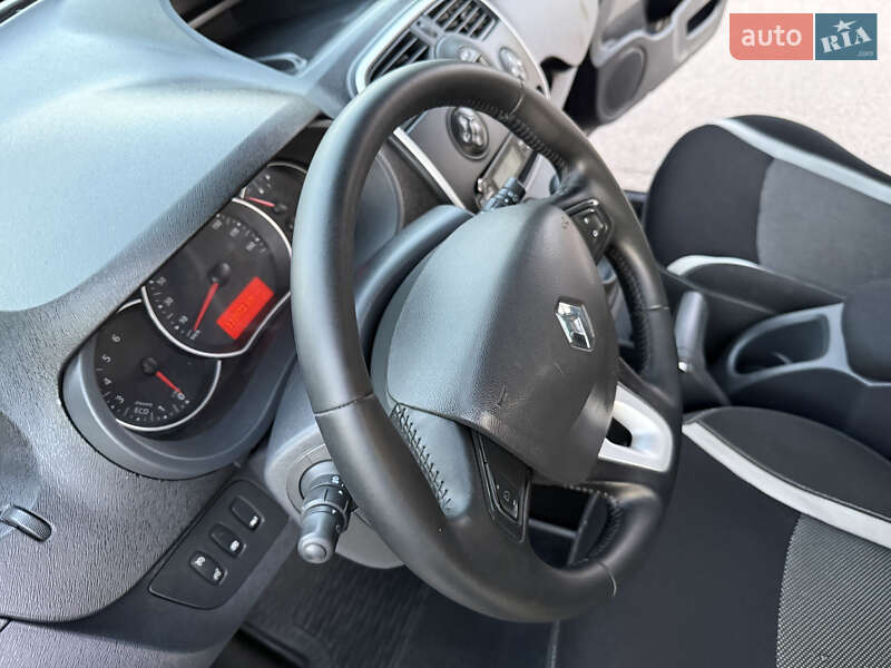 Минивэн Renault Kangoo 2016 в Днепре