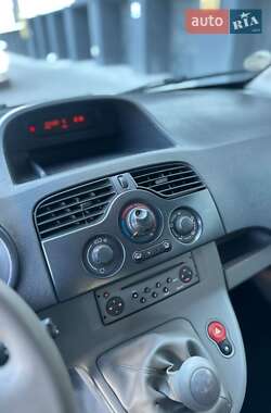 Минивэн Renault Kangoo 2008 в 