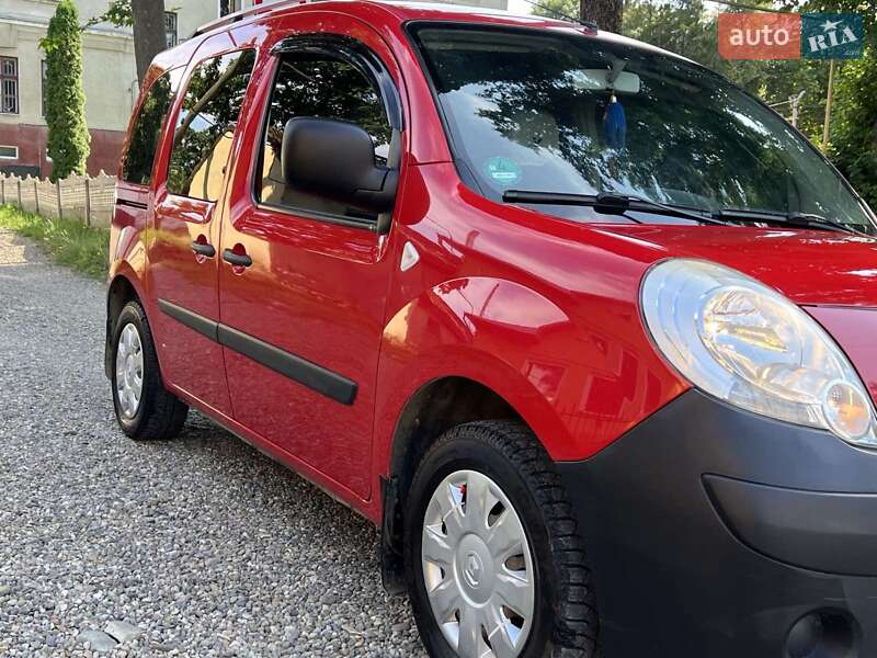 Мінівен Renault Kangoo 2009 в Ізмаїлі