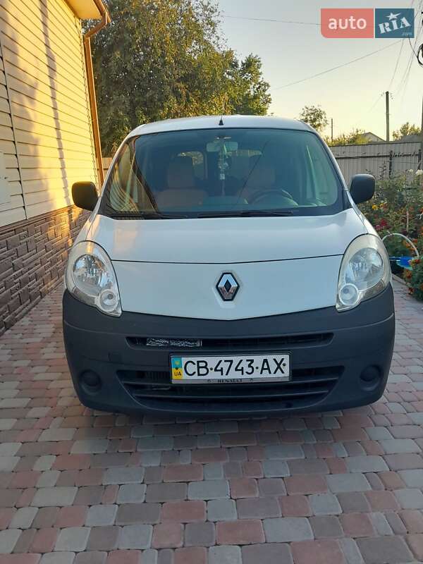 Грузовой фургон Renault Kangoo 2011 в 
