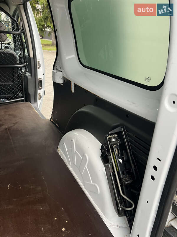 Вантажний фургон Renault Kangoo 2020 в Трускавці фото 11 Вантажний фургон Renault Kangoo 2020 в Трускавці