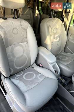 Минивэн Renault Kangoo 2009 в 