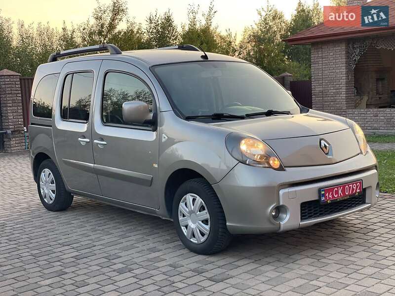 Минивэн Renault Kangoo 2011 в Калуше