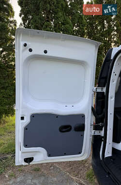 Другие грузовики Renault Kangoo 2020 в 