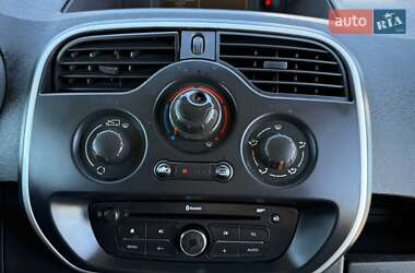 Грузовой фургон Renault Kangoo 2015 в 