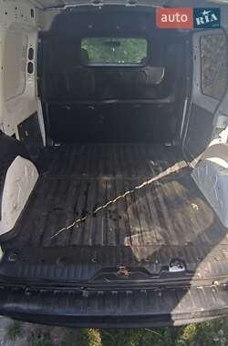 Грузовой фургон Renault Kangoo 2013 в 