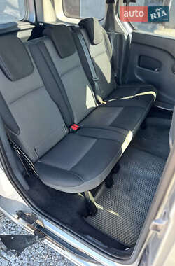 Минивэн Renault Kangoo 2016 в 