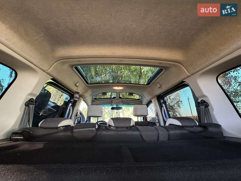 Минивэн Renault Kangoo 2013 в Чернигове